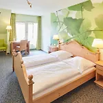 Sonneck Hotel 4*